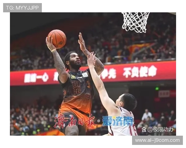 球队激战正酣比分胶着各队奋力争胜精彩瞬间不断球迷热情高涨